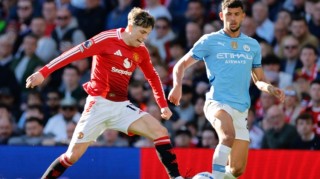 乐鱼体育官网-BBC：曼联准备迎接切尔西对加纳乔报价，要价预计不低于5000万镑