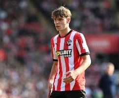 德天空：拜仁、莱比锡仍有意迪布林，球员愿意转会德甲俱乐部